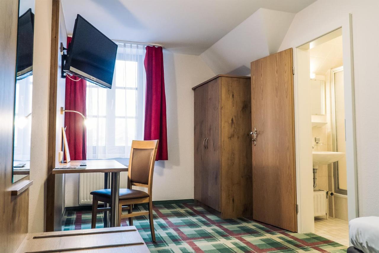 Gasthaus Kampenwand Bernau بيرناو ام شيمسي المظهر الخارجي الصورة